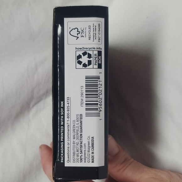 BNIB Halloween Indoor Purple LED Light Set (20 Spider Shapes) - Picture 5 of 5